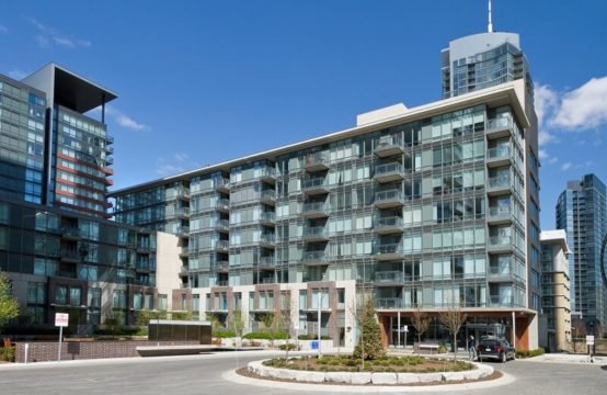 The Gallery Condos &#8211; 15 Brunel Court