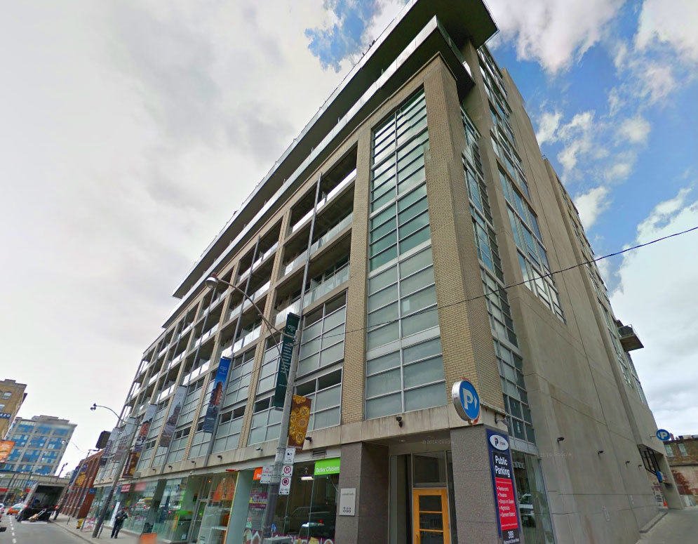 District Lofts and Condos &#8211; 388 Richmond Street West